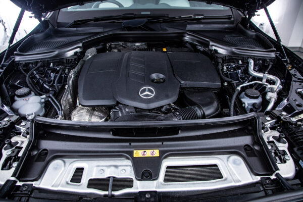 GLCクーペ 220d 4マチック コア (ISG) AMGラインパッケージ 4WD