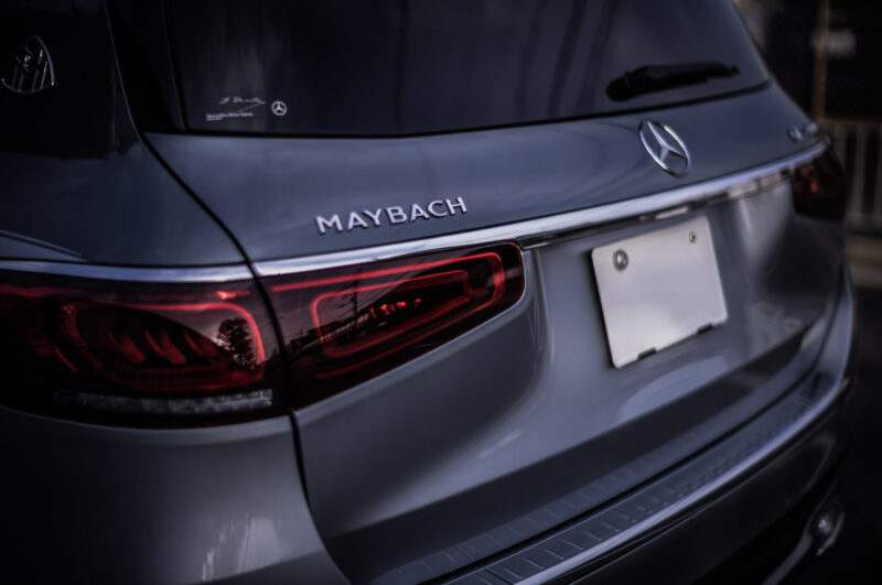 メルセデス・マイバッハ・GLS（2024）理論が優雅さに昇華したとき