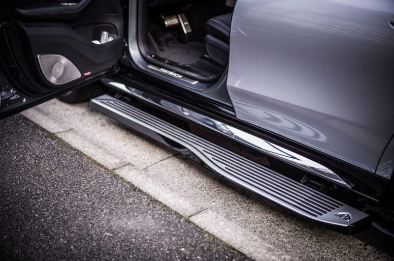 メルセデス・マイバッハ・GLS（2024）理論が優雅さに昇華したとき