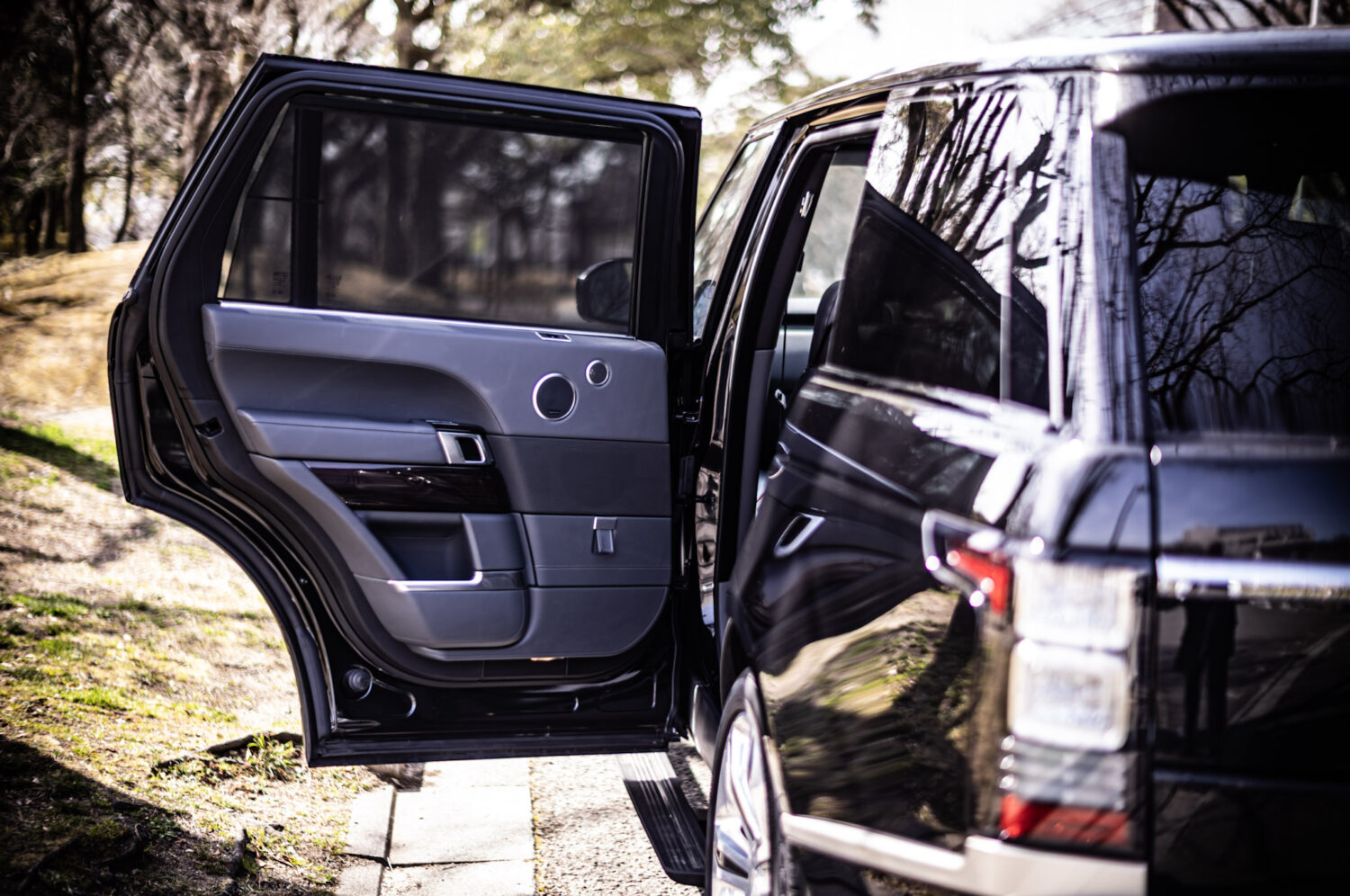 レンジローバーSVオートバイオグラフィ(2018)想像を超え、思い描く理想のレンジローバー