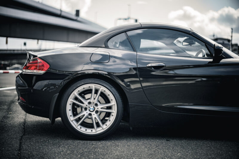 BMW・Z4(2009)古典的スポーツカーのかたち