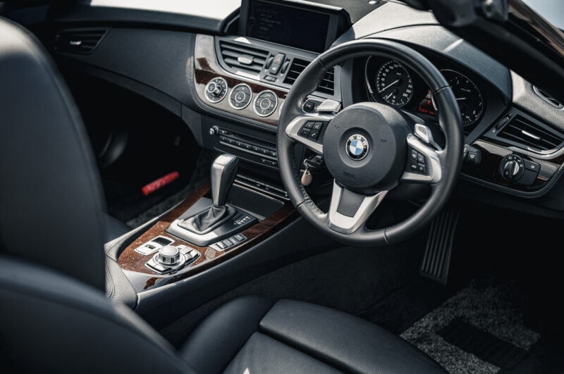 BMW・Z4(2009)古典的スポーツカーのかたち