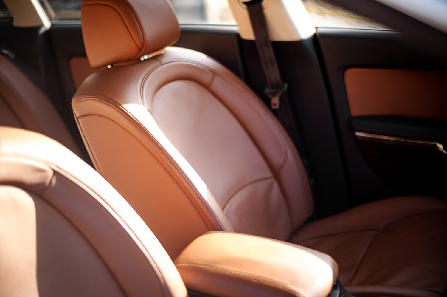 シトロエン・C6エクスクルーシブ（2008）唯一無二の存在