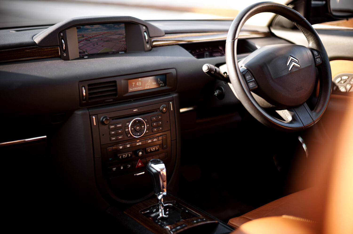 シトロエン・C6エクスクルーシブ（2008）クルマというより、ひとつの空間