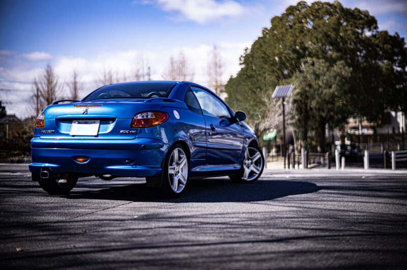 プジョー・206CC（2006）一粒で三度美味しいクルマ