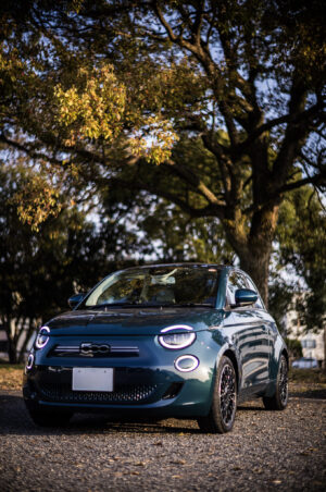 フィアット・500e（2022）日常が、イタリアになる