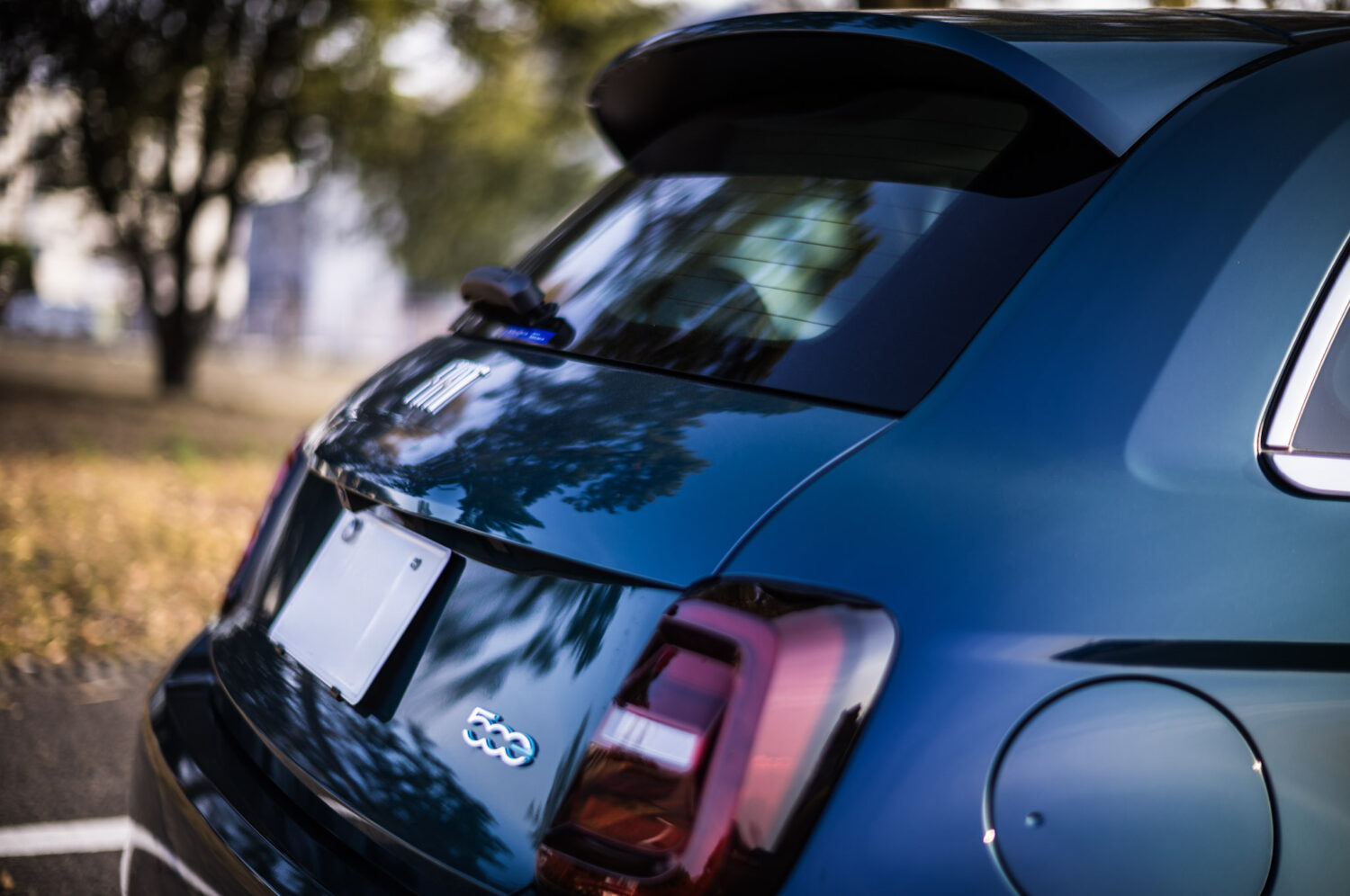 フィアット・500e（2022）日常が、イタリアになる