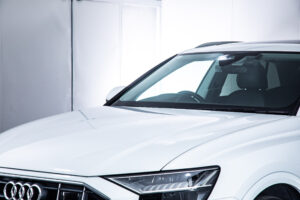 Q8 55TFSIクワトロデビューPラグジュアリー4WD