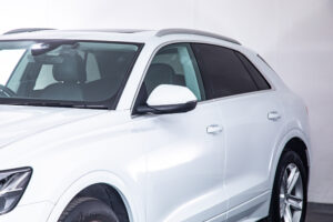 Q8 55TFSIクワトロデビューPラグジュアリー4WD