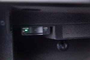 Q8 55TFSIクワトロデビューPラグジュアリー4WD