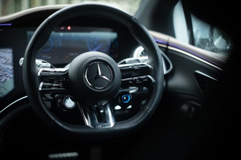 メルセデスAMG・EQS53（2024）静寂の中のAMG