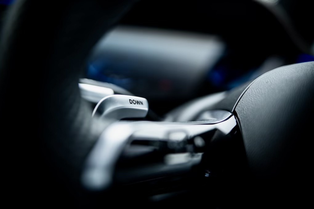 メルセデスAMG・EQS53（2024）静寂の中のAMG