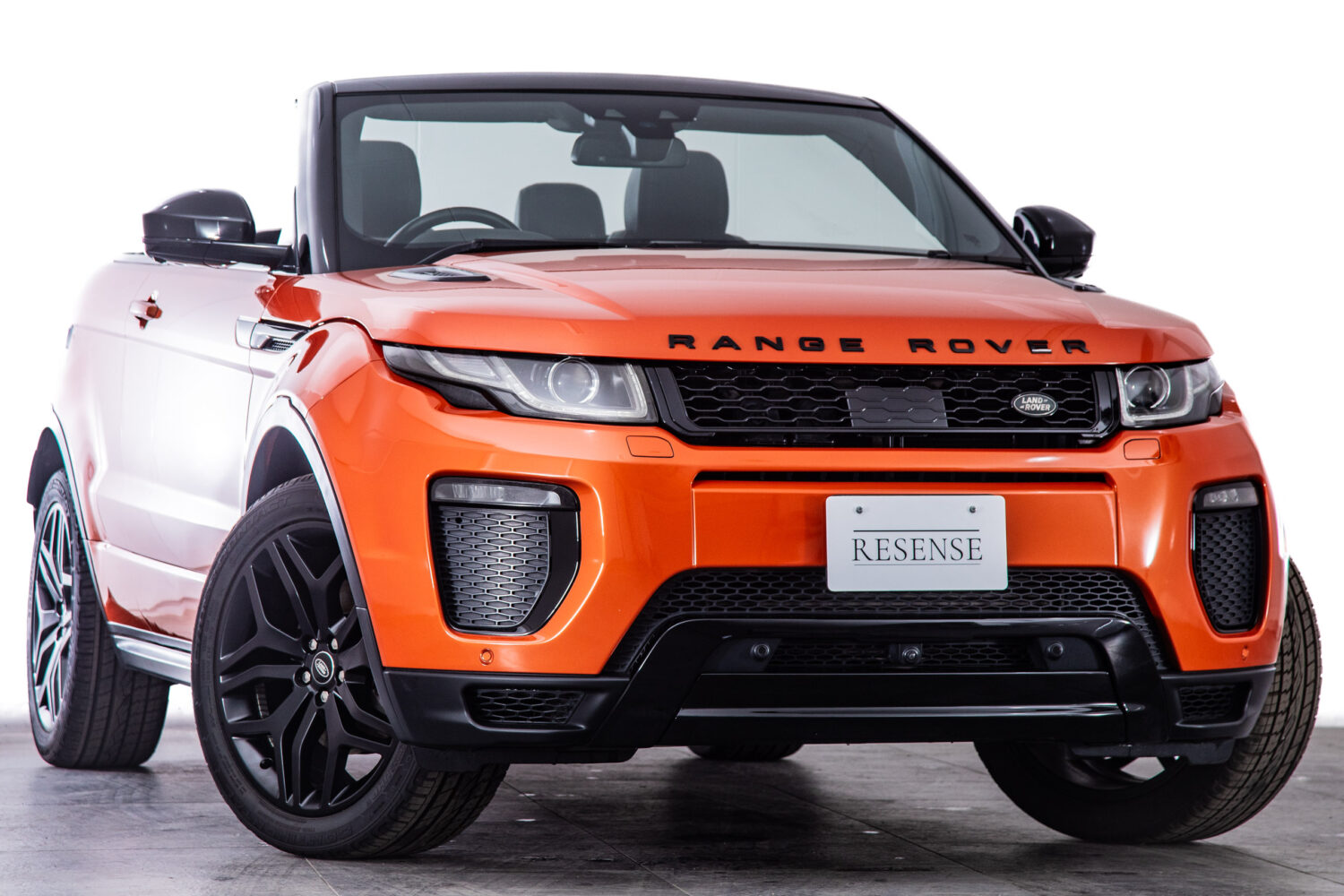 レンジローバーイヴォークコンバーチブル HSE ダイナミック 4WD