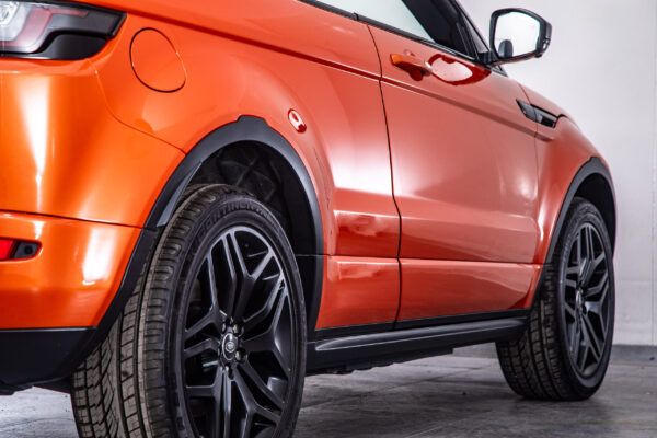 レンジローバーイヴォークコンバーチブル HSE ダイナミック 4WD