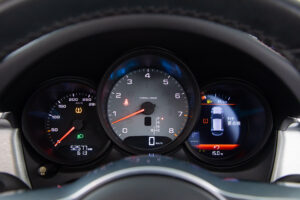 マカン S シュポルト エディション (パノラミック ルーフ システム装着車) PDK 4WD