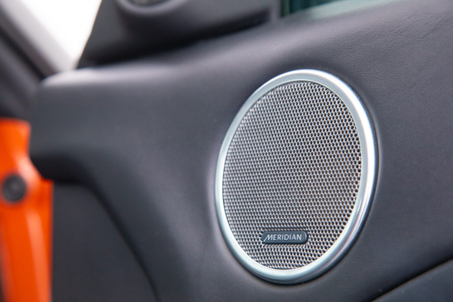 ランドローバー レンジローバーイヴォークコンバーチブル HSE ダイナミック 4WD