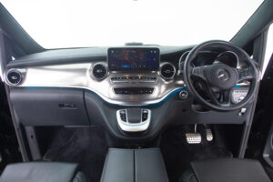 Vクラス V220 d エクスクルーシブ ロング プラチナスイート ディーゼルターボ