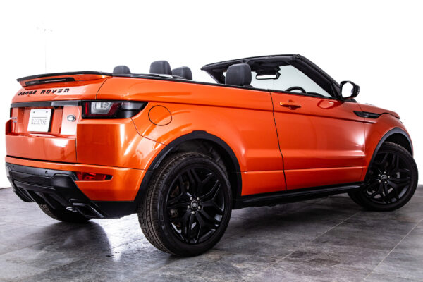 レンジローバーイヴォークコンバーチブル HSE ダイナミック 4WD