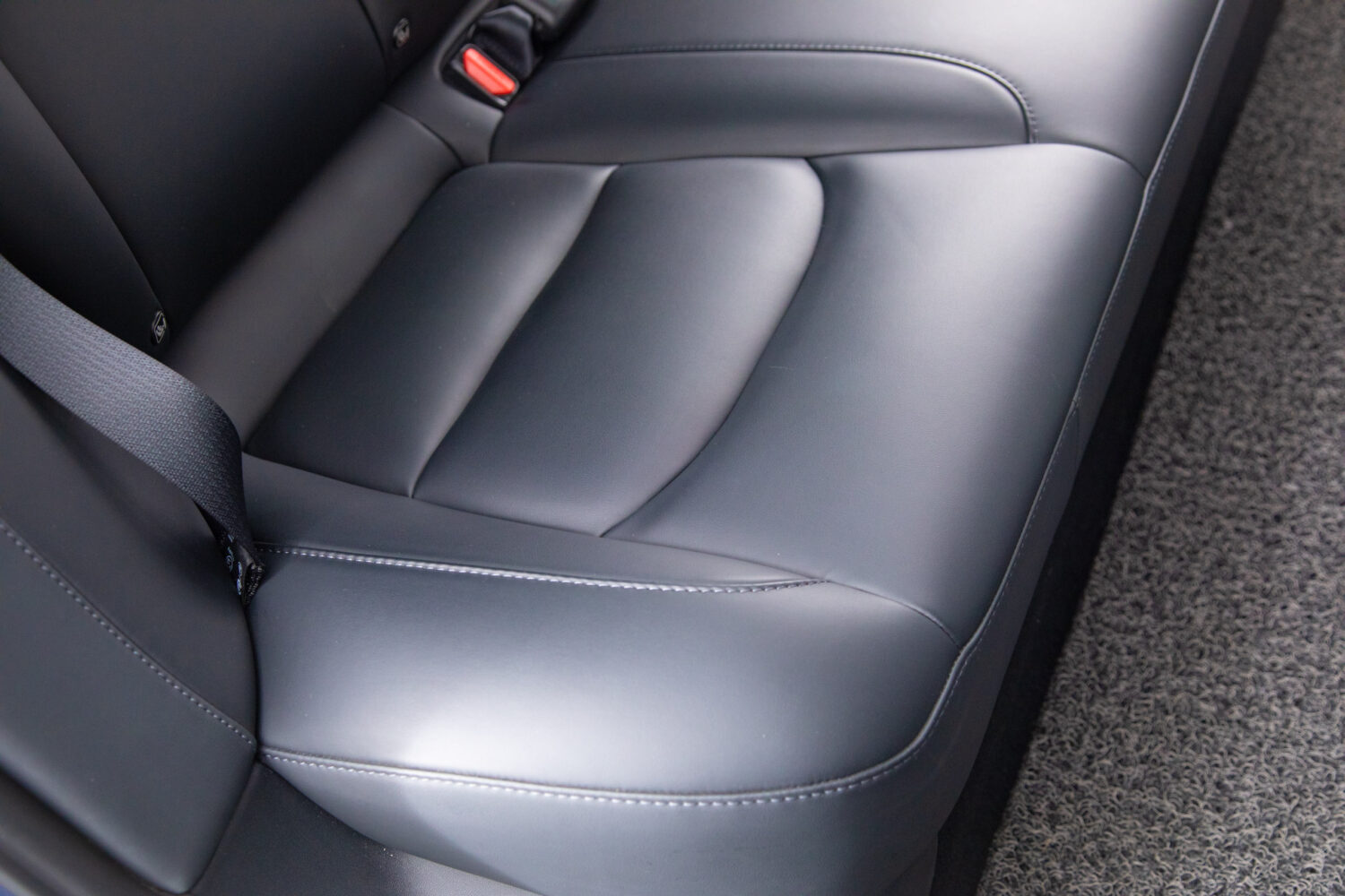 モデル3 ロングレンジ デュアルモーター 4WD