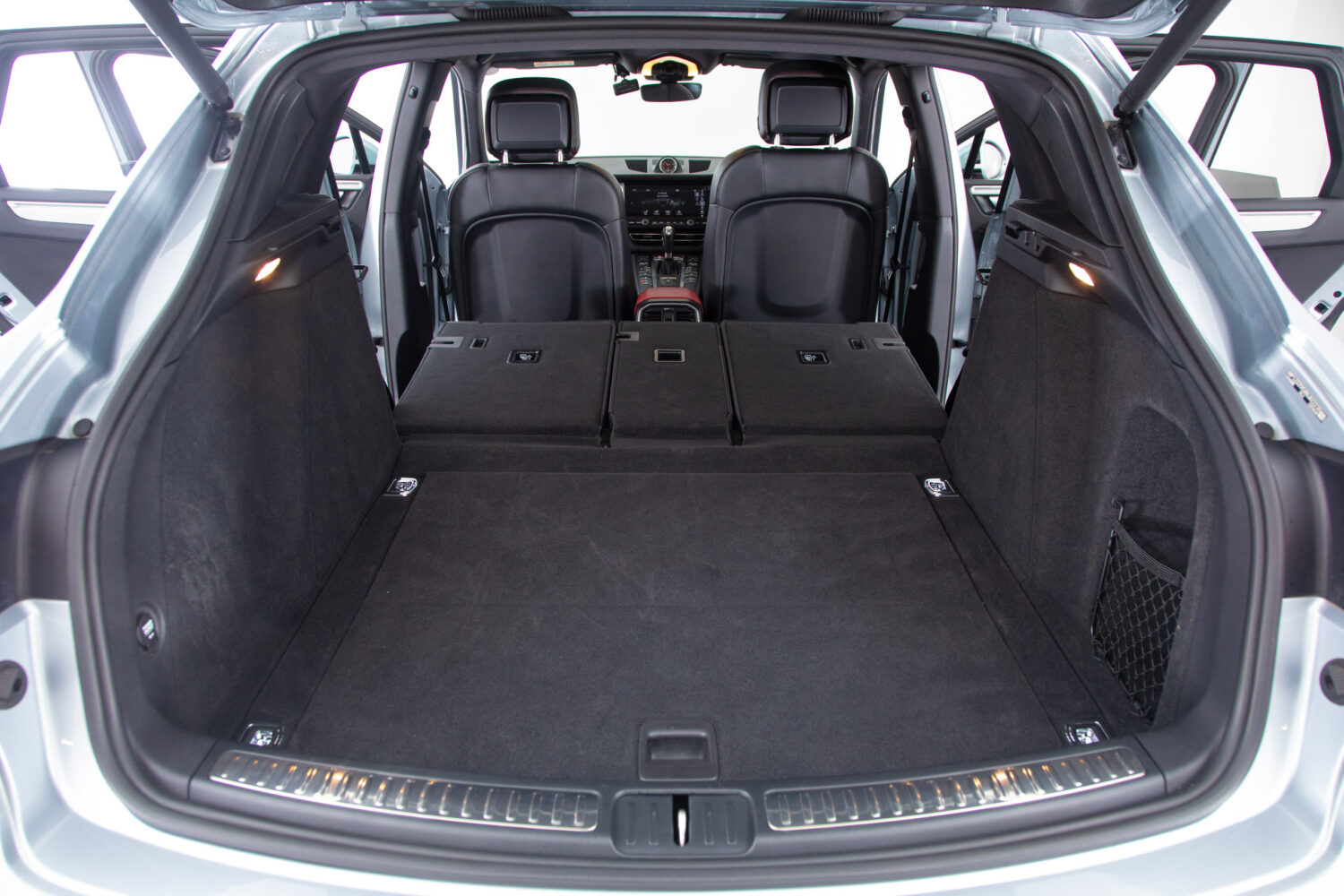 マカン S シュポルト エディション (パノラミック ルーフ システム装着車) PDK 4WD