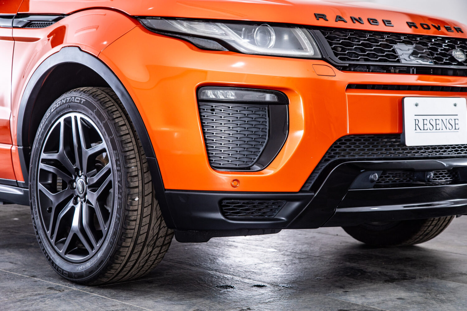 レンジローバーイヴォークコンバーチブル HSE ダイナミック 4WD