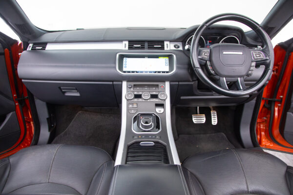 レンジローバーイヴォークコンバーチブル HSE ダイナミック 4WD