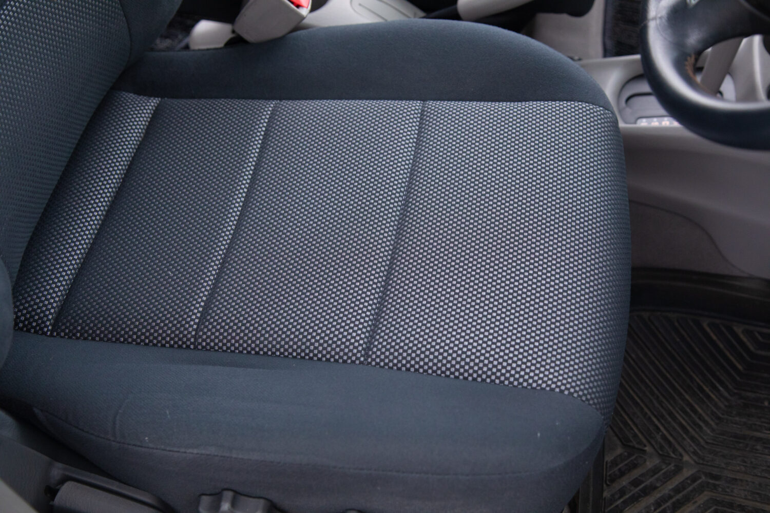 マツダ デミオ 1.5 アレッタ