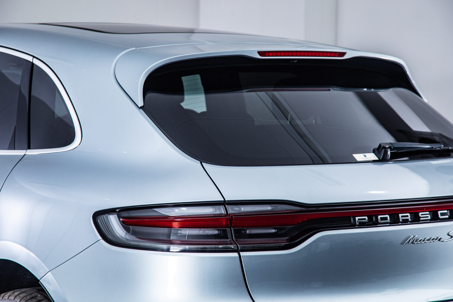 マカン S シュポルト エディション (パノラミック ルーフ システム装着車) PDK 4WD