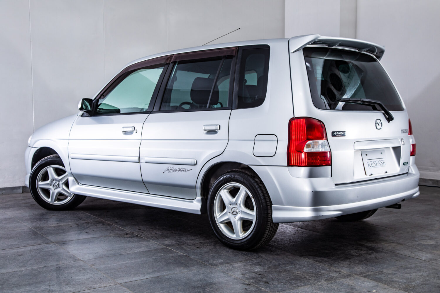 マツダ デミオ 1.5 アレッタ