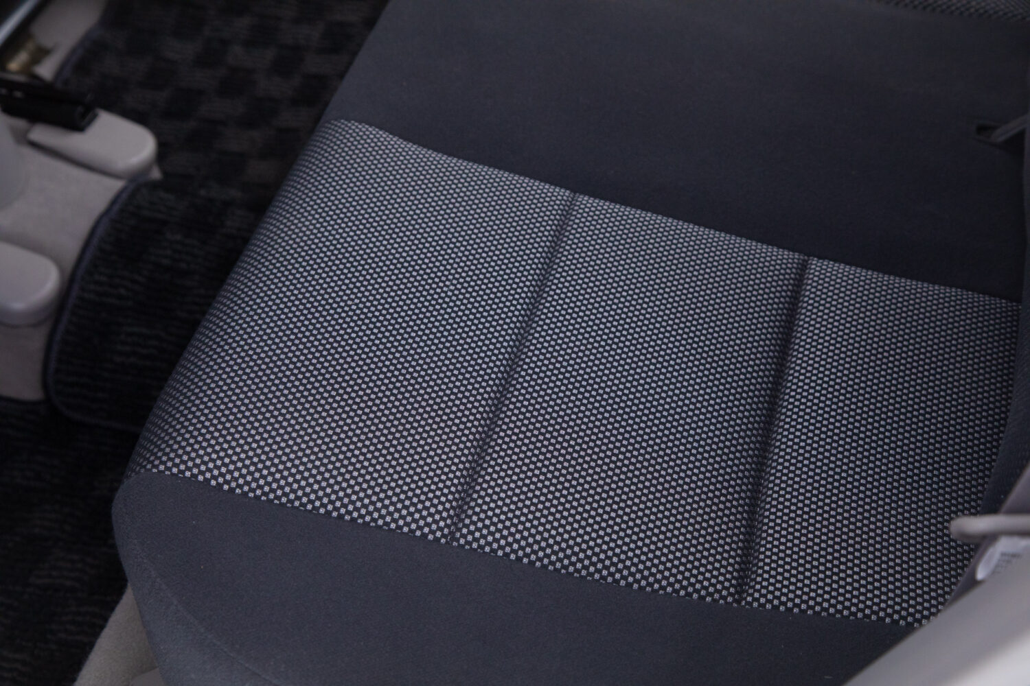 マツダ デミオ 1.5 アレッタ