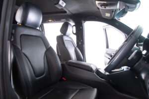 Vクラス V220 d エクスクルーシブ ロング プラチナスイート ディーゼルターボ