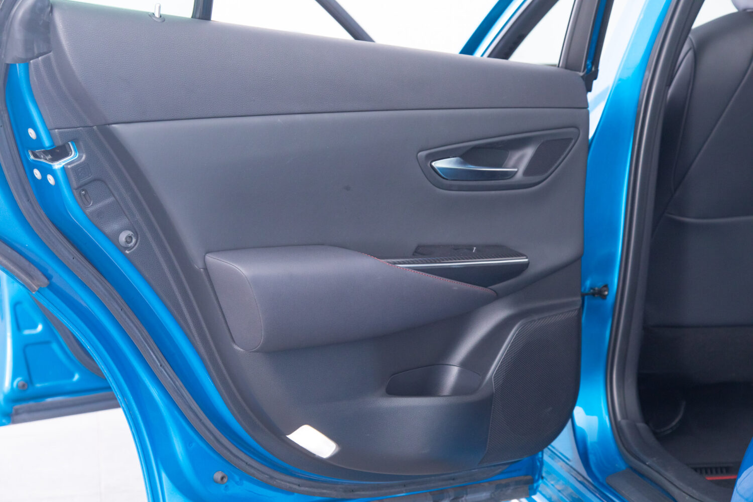 クラウン ハイブリッド 2.5 RS リミテッド