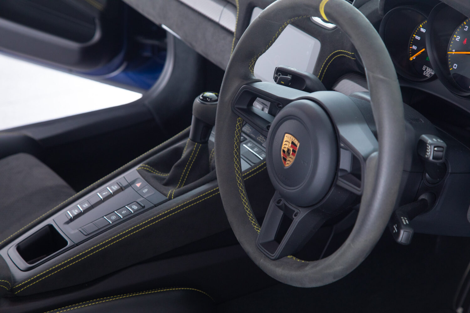 ポルシェ 718ケイマン GT4 RS PDK