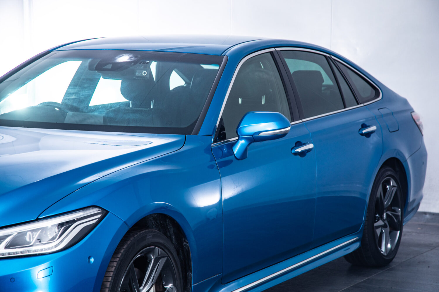 クラウン ハイブリッド 2.5 RS リミテッド