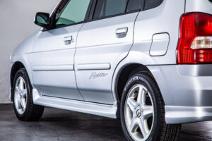 マツダ デミオ 1.5 アレッタ