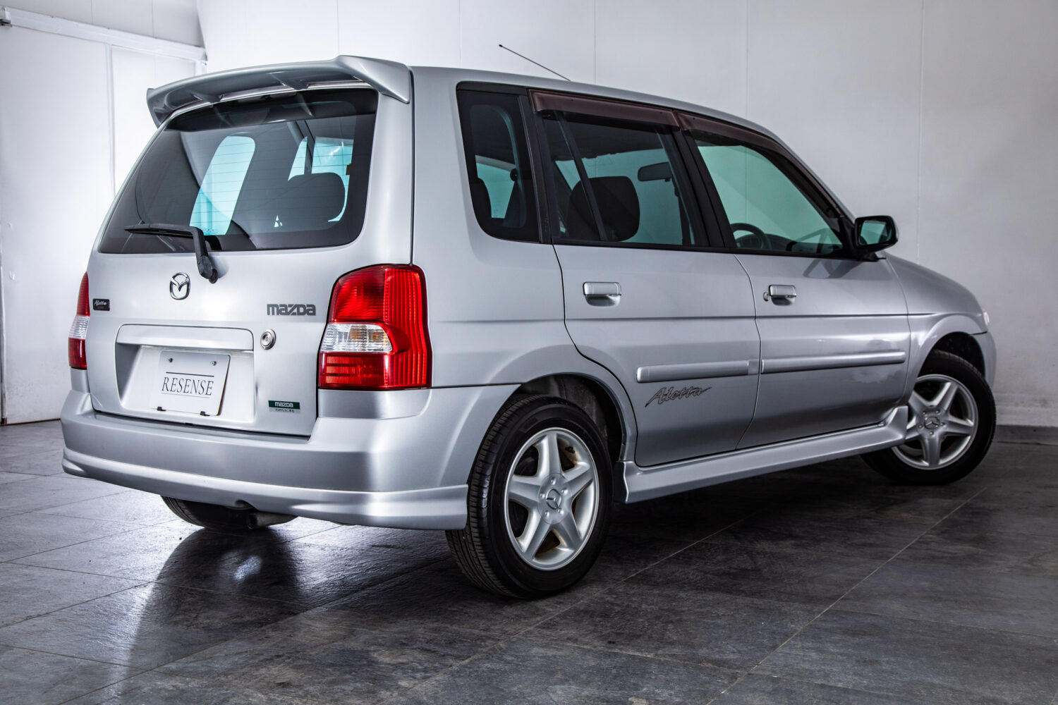 マツダ デミオ 1.5 アレッタ