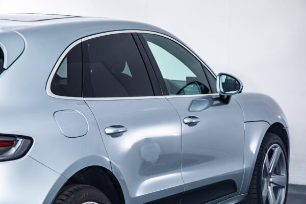 マカン S シュポルト エディション (パノラミック ルーフ システム装着車) PDK 4WD