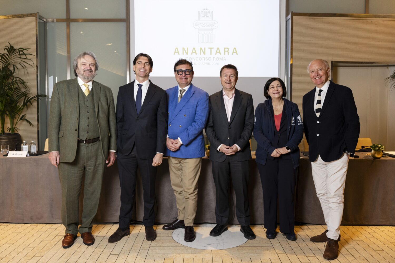 アナンタラ・コンコルソ・ローマ 永遠の都“ローマ”に集う世界屈指のイタリア車