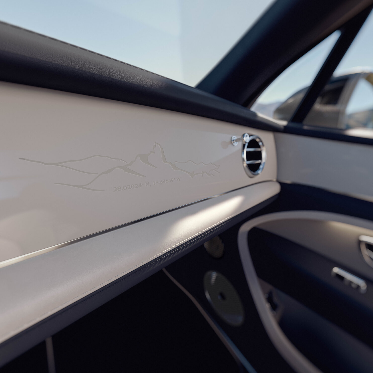 ベントレー・ベンテイガ・アルテナーラエディション　同車デザイン最高峰の特別仕様車