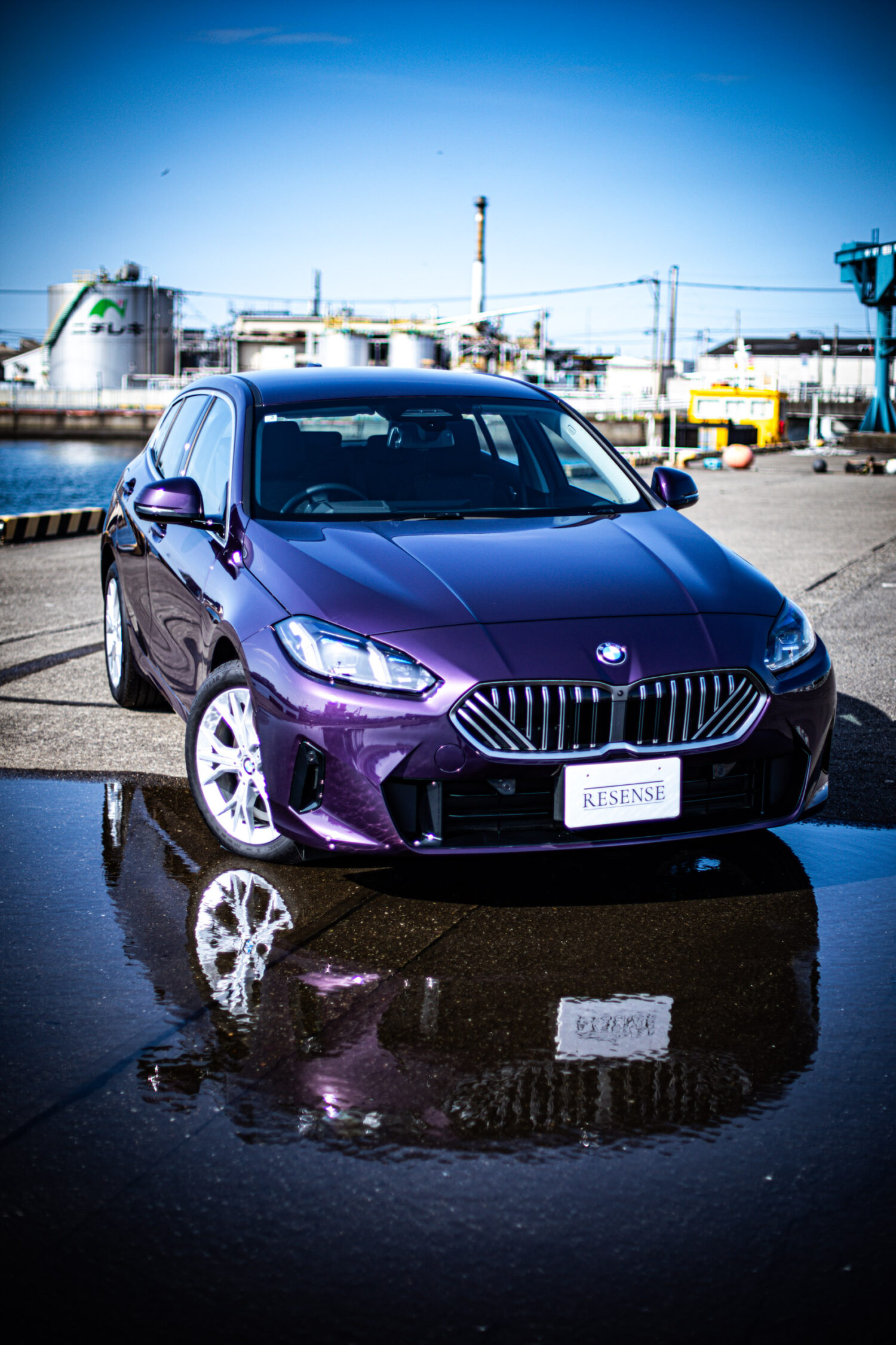 BMW・1シリーズ（2025）色に惹かれ、性能に納得する