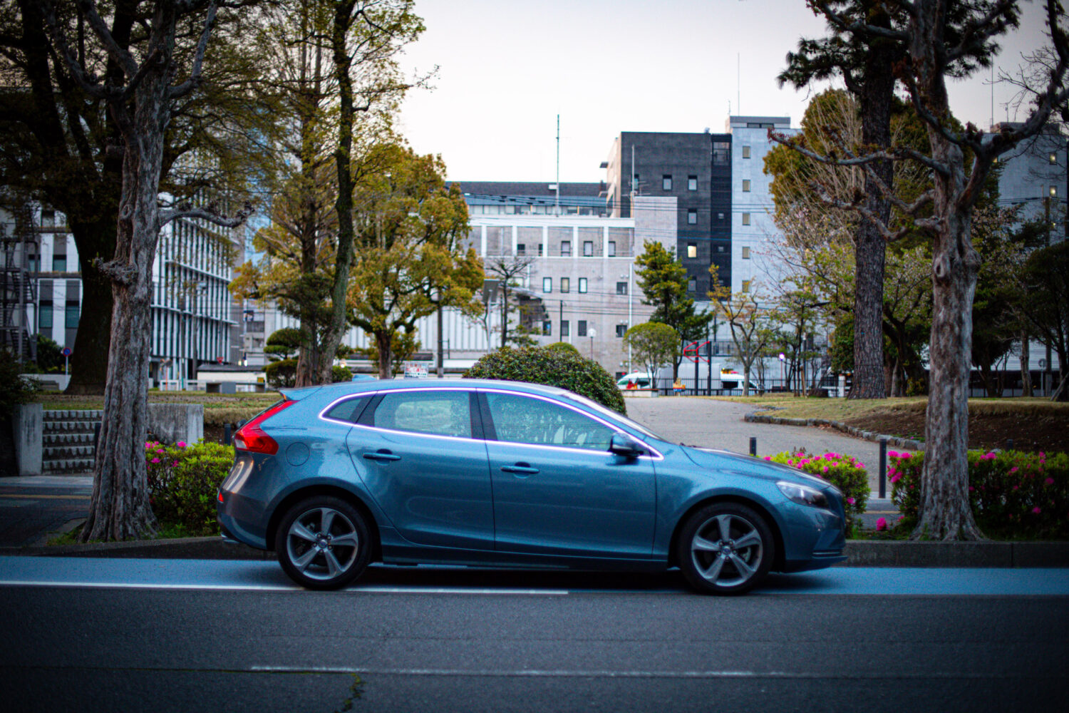 ボルボ・V40（2013）ボルボ流“プレミアム・ショートワゴン”