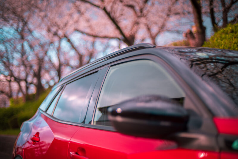 プジョー・e-2008 GT（2021）EVらしさも、フランス車らしさも