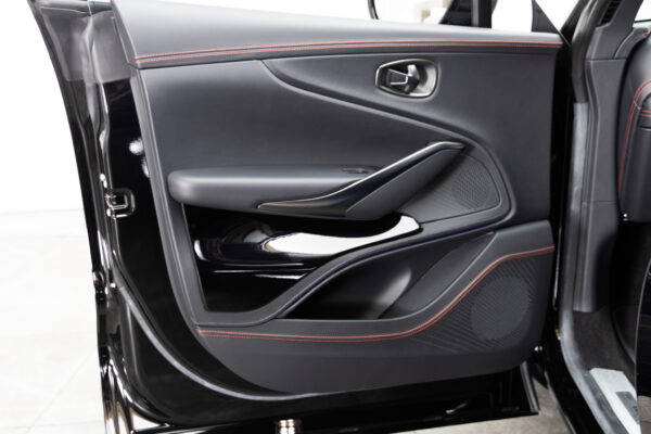 DBX 4.0 4WD