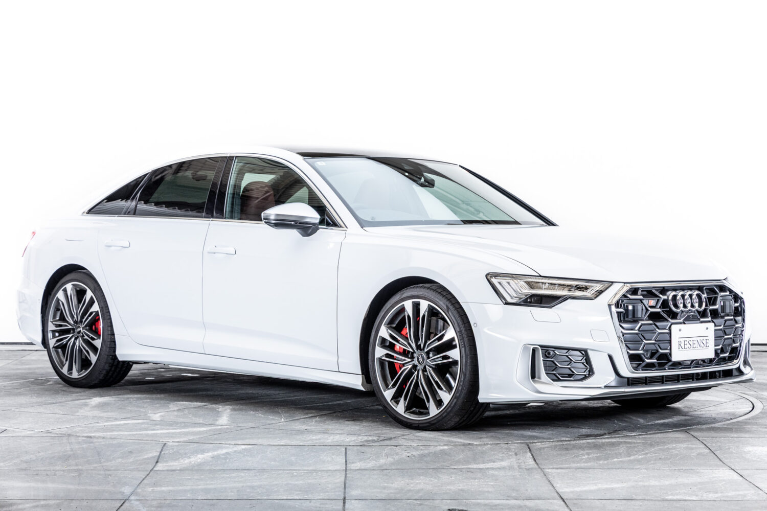 S6 4WD