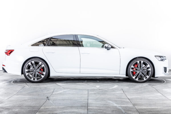 S6 4WD