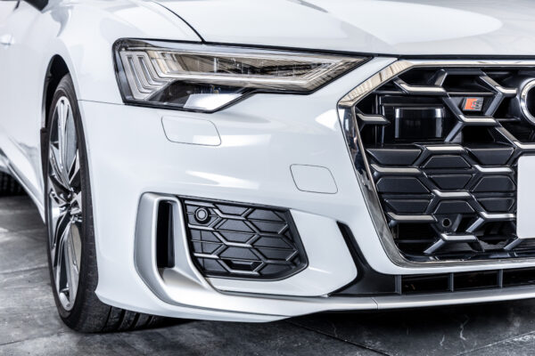 S6 4WD