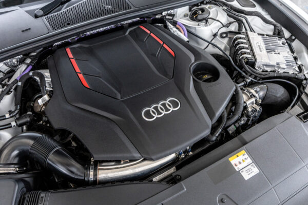 S6 4WD