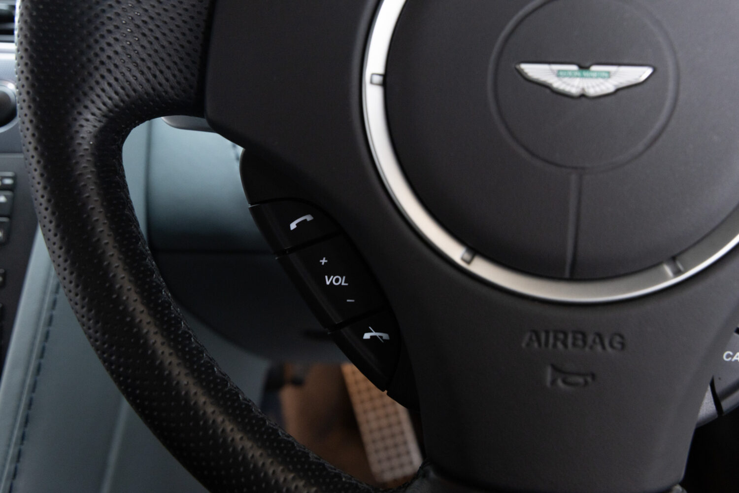 V8ヴァンテージ スポーツシフト