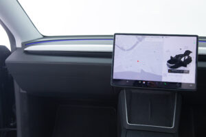 モデルY ロングレンジ 4WD