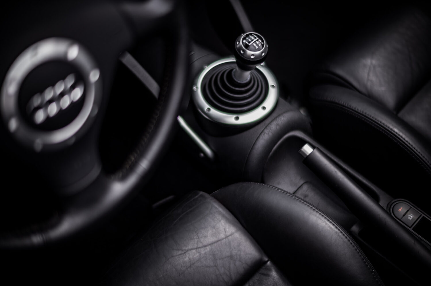 アウディ・TTロードスター（2002）時を味方につけたデザイン